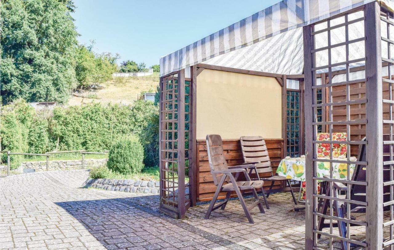 Cozy Home In Sellerich With Kitchen Buitenkant foto